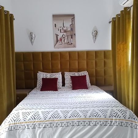 Un Riad Pour Se Divertir En Famille & Se Detendre Marraquexe Exterior foto